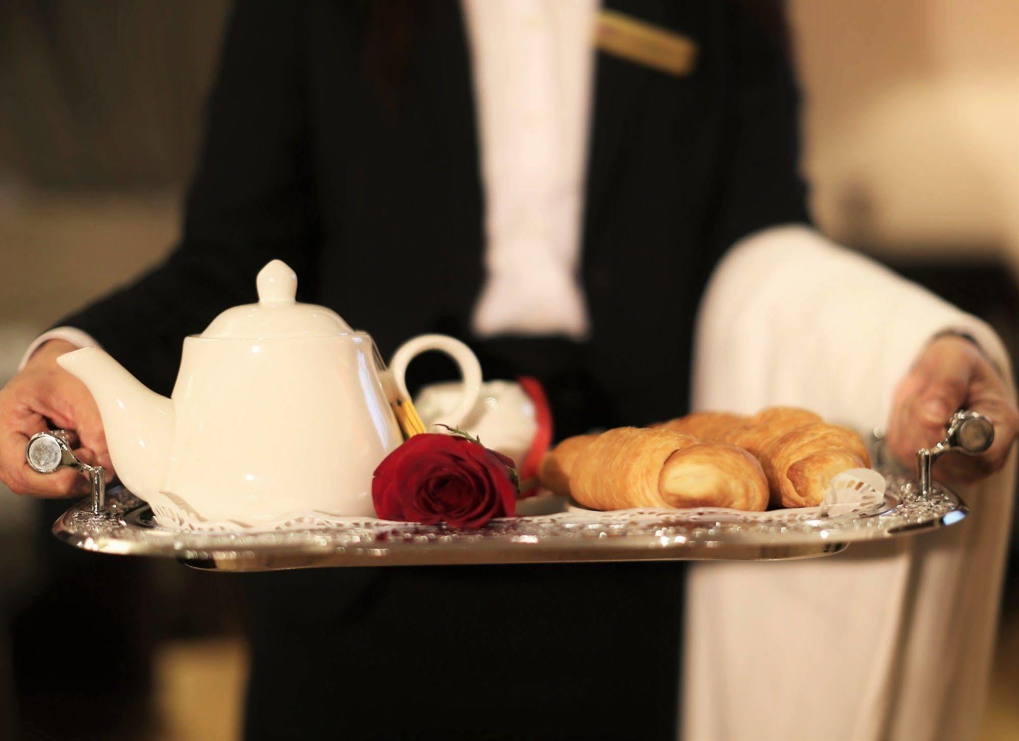 บูดล์ คูเวต อัล ฟาฮาฮิล Aparthotel Kuwait City ภายนอก รูปภาพ