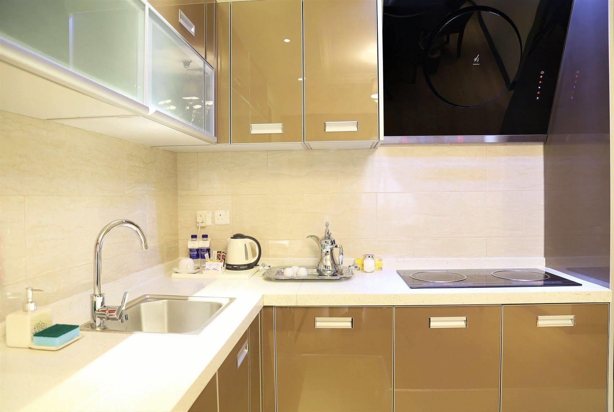 บูดล์ คูเวต อัล ฟาฮาฮิล Aparthotel Kuwait City ภายนอก รูปภาพ