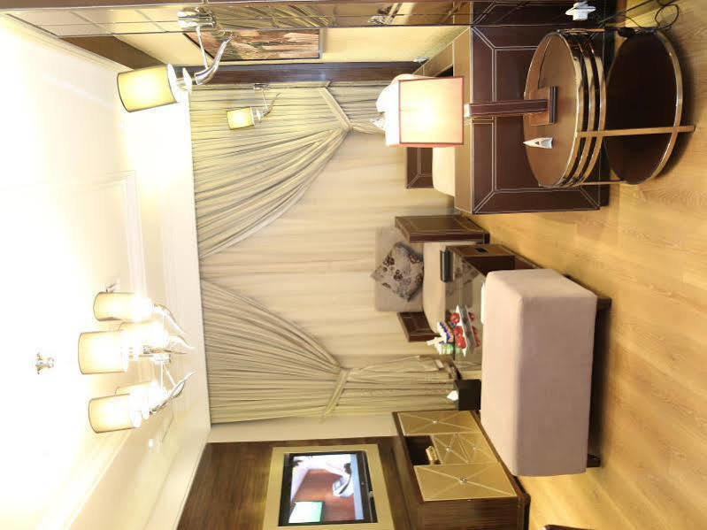 บูดล์ คูเวต อัล ฟาฮาฮิล Aparthotel Kuwait City ภายนอก รูปภาพ